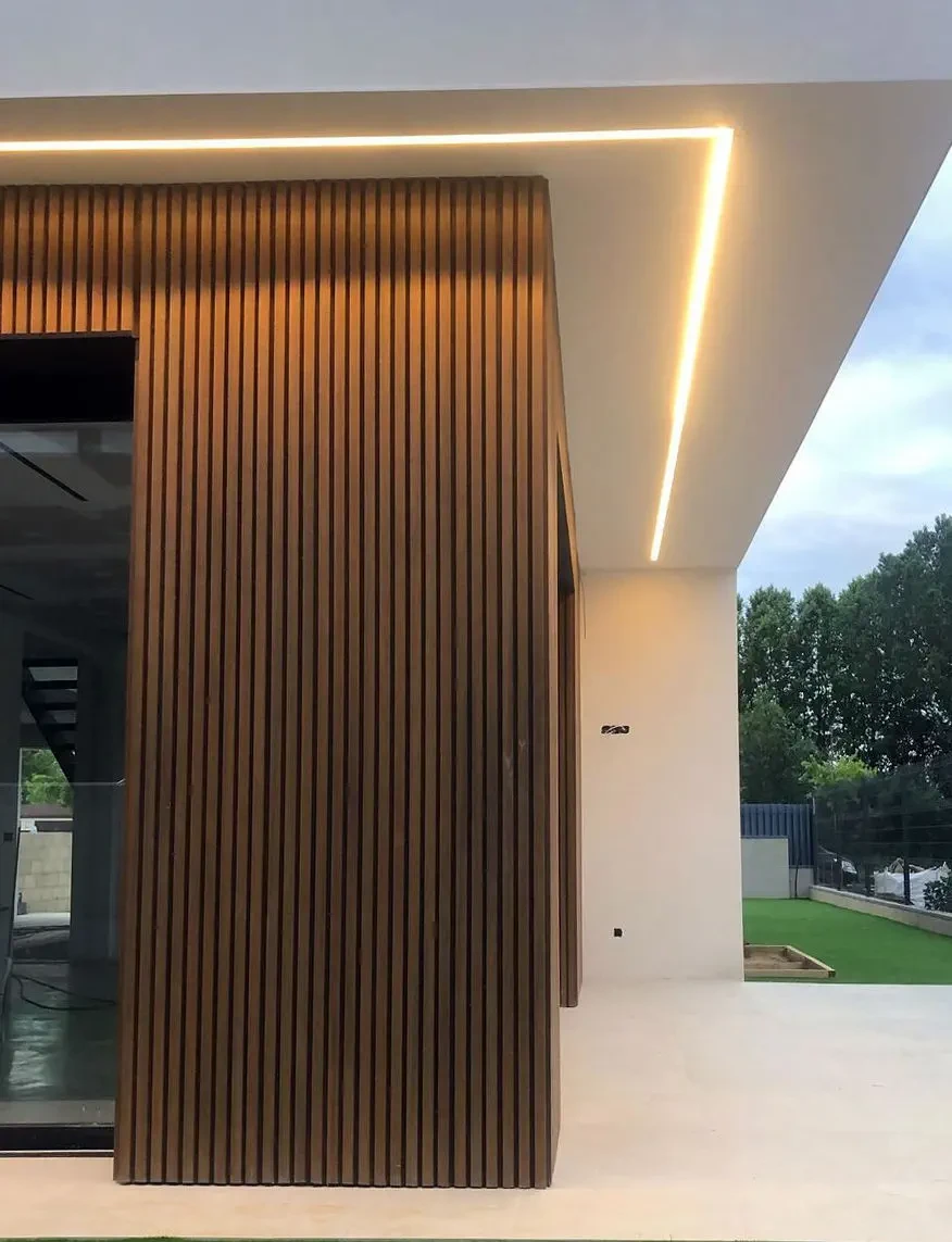 Фасадные реечные панели из дпк Cm Wall